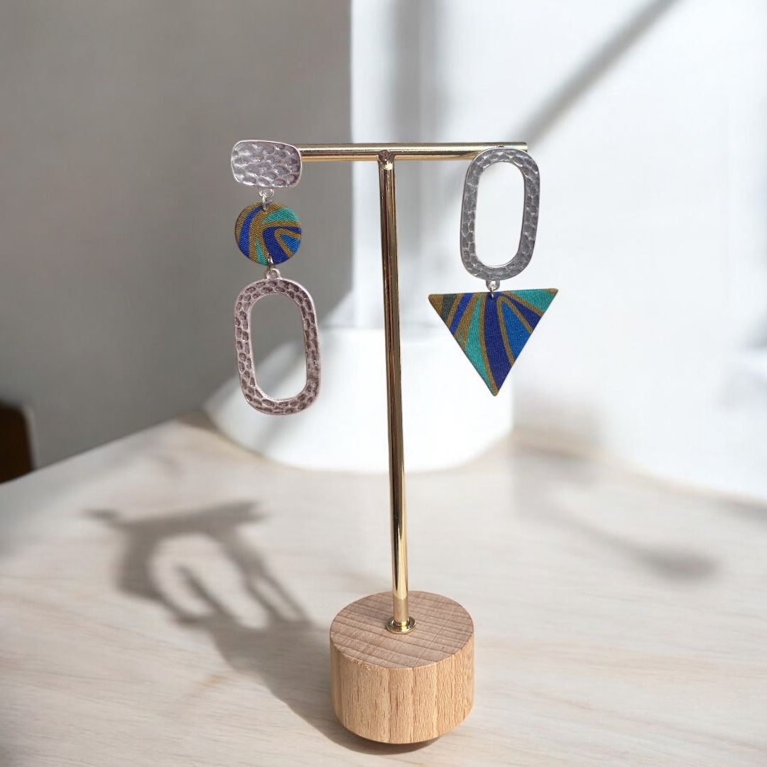 Boucles d’Oreilles Asymétriques – Laiton & Acier Inoxydable, Finitions Wax