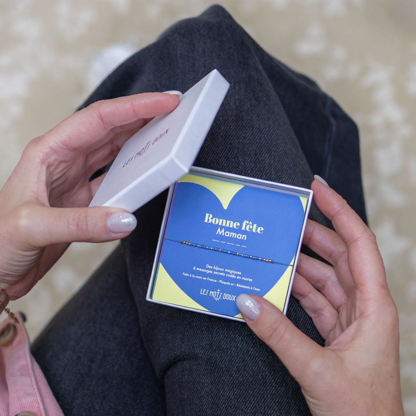 Bracelet Code Morse Bonne fête Maman (bleu et jaune)