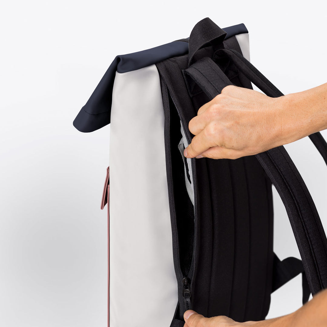 Jannik Medium Lotus Infinity