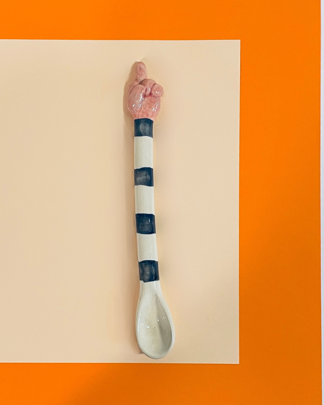 Cuillère mains FUCK