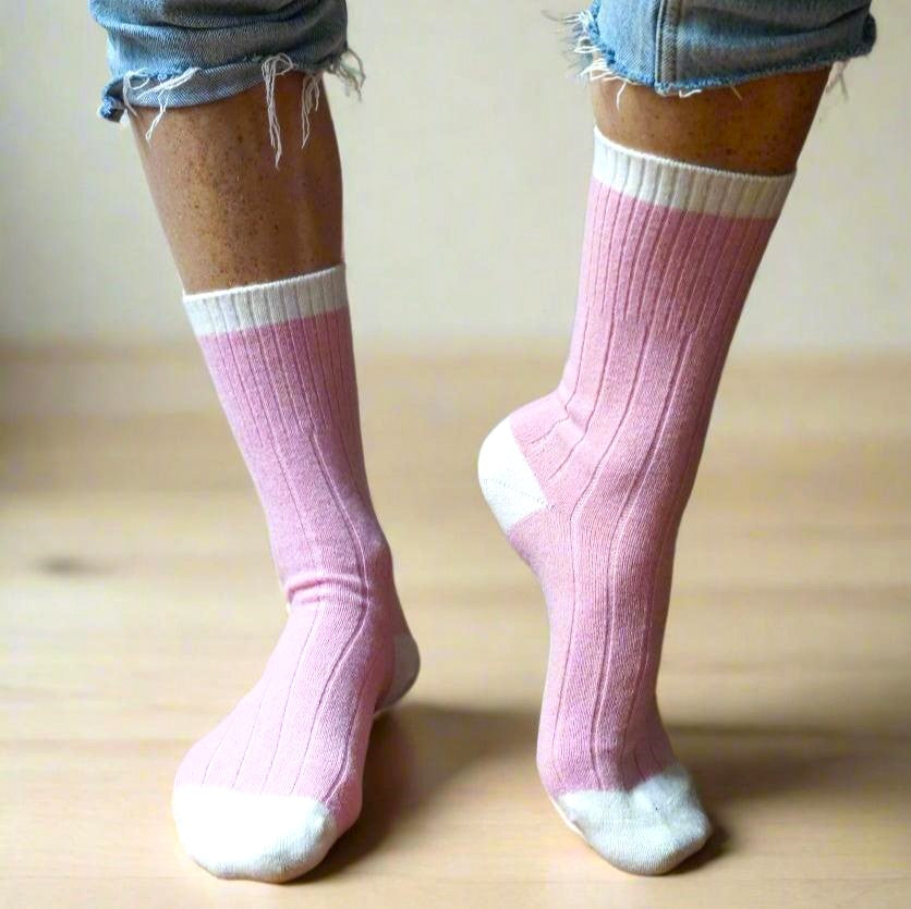 Chaussettes KLUE en Laine Mérinos avec Bandes Coloris Pink