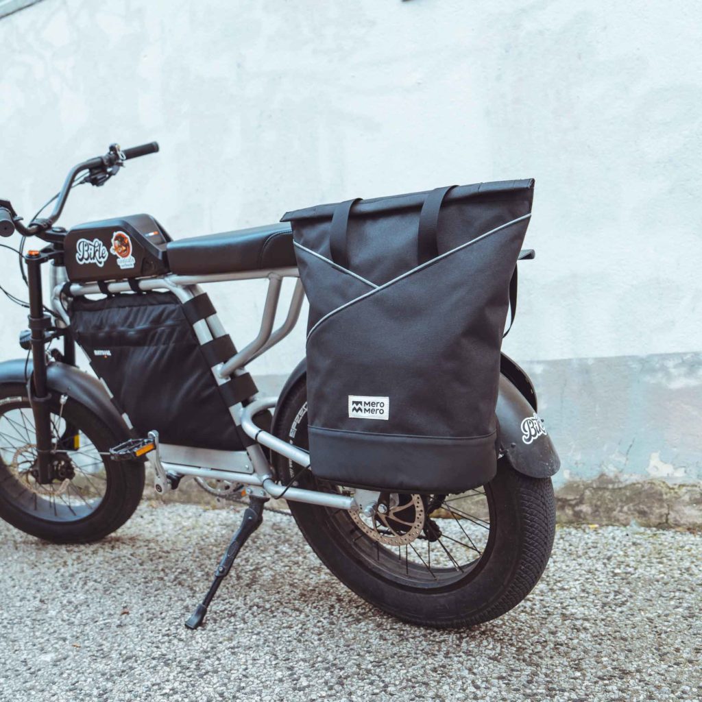 Pow Tote Bag et Sacoche Vélo