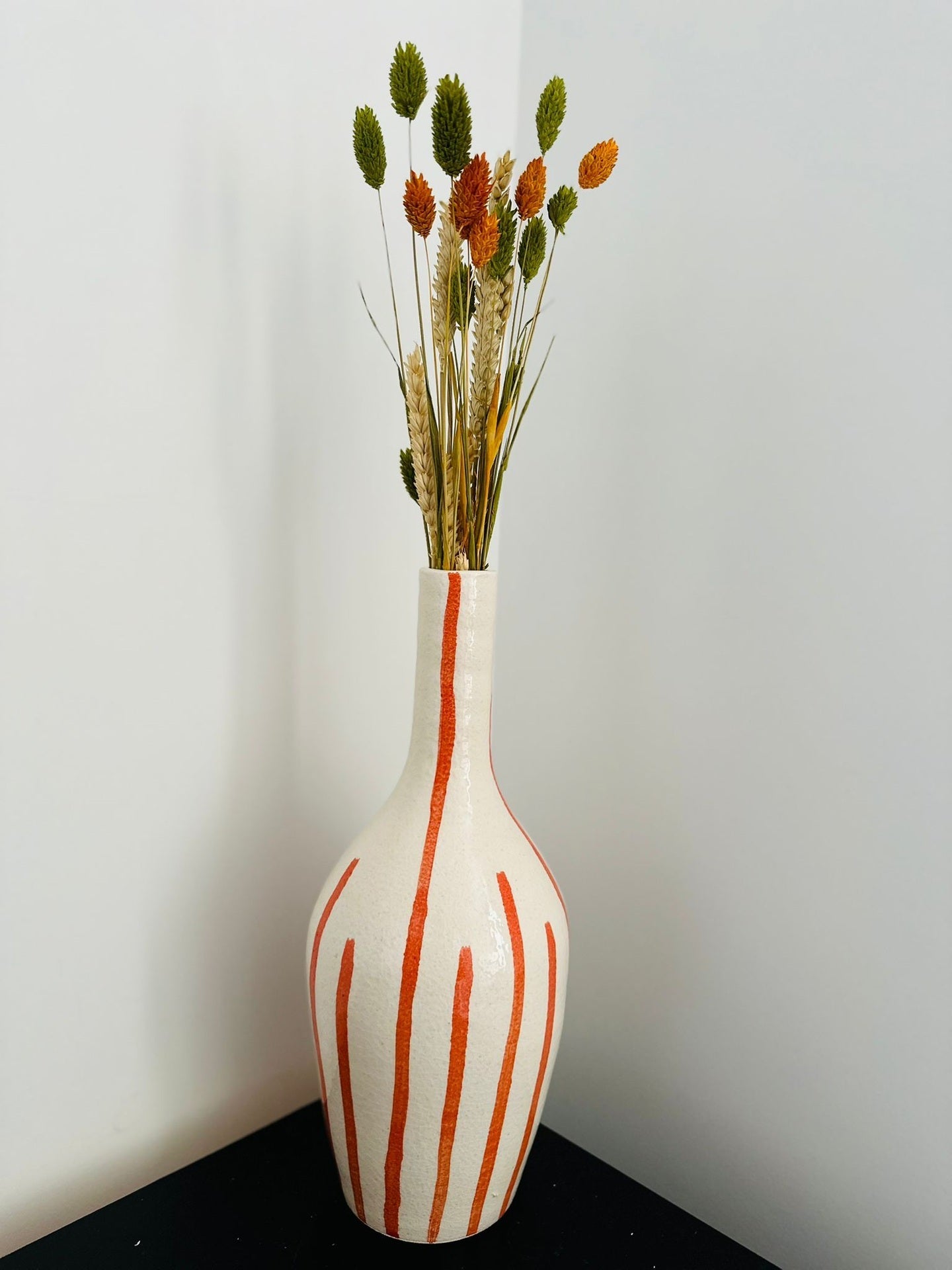 Vase céramique à rayures