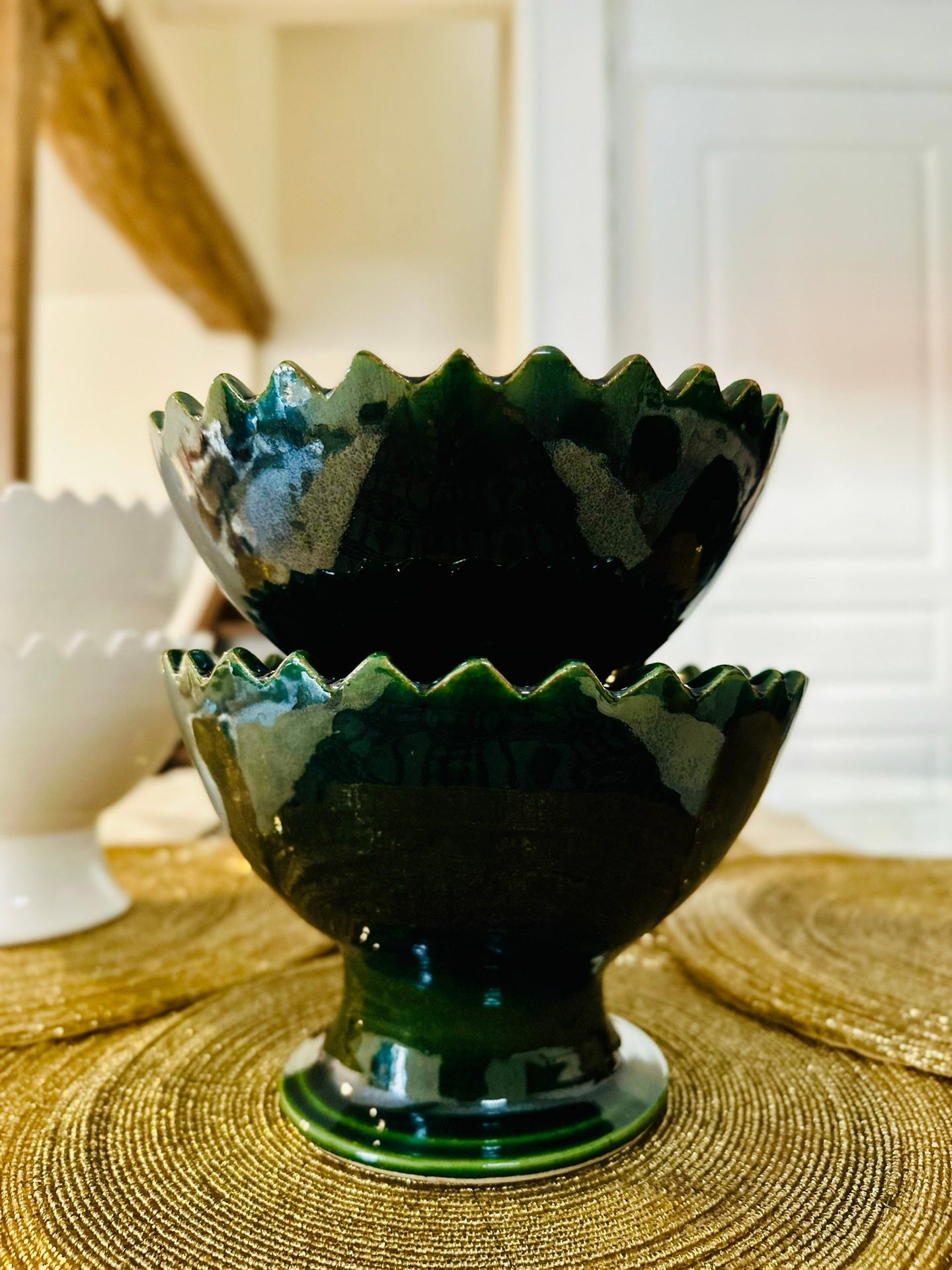 Coupelle – saladier à bords sculptés