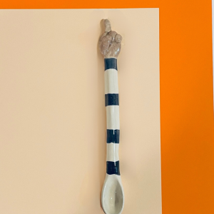 Cuillère mains FUCK