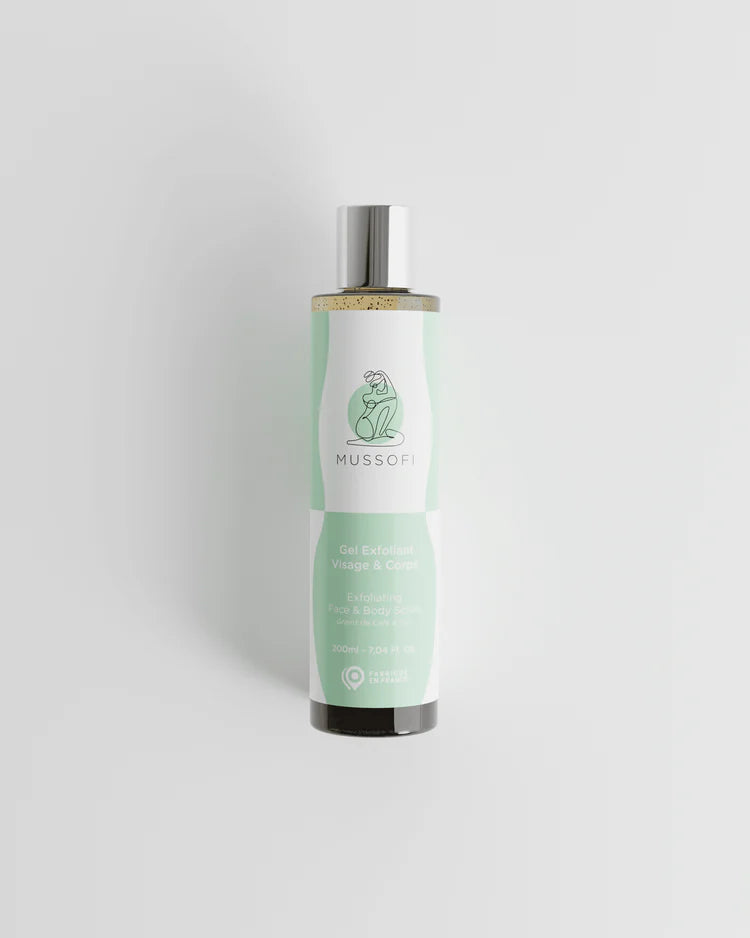 Gel lavant exfoliant visage et corps