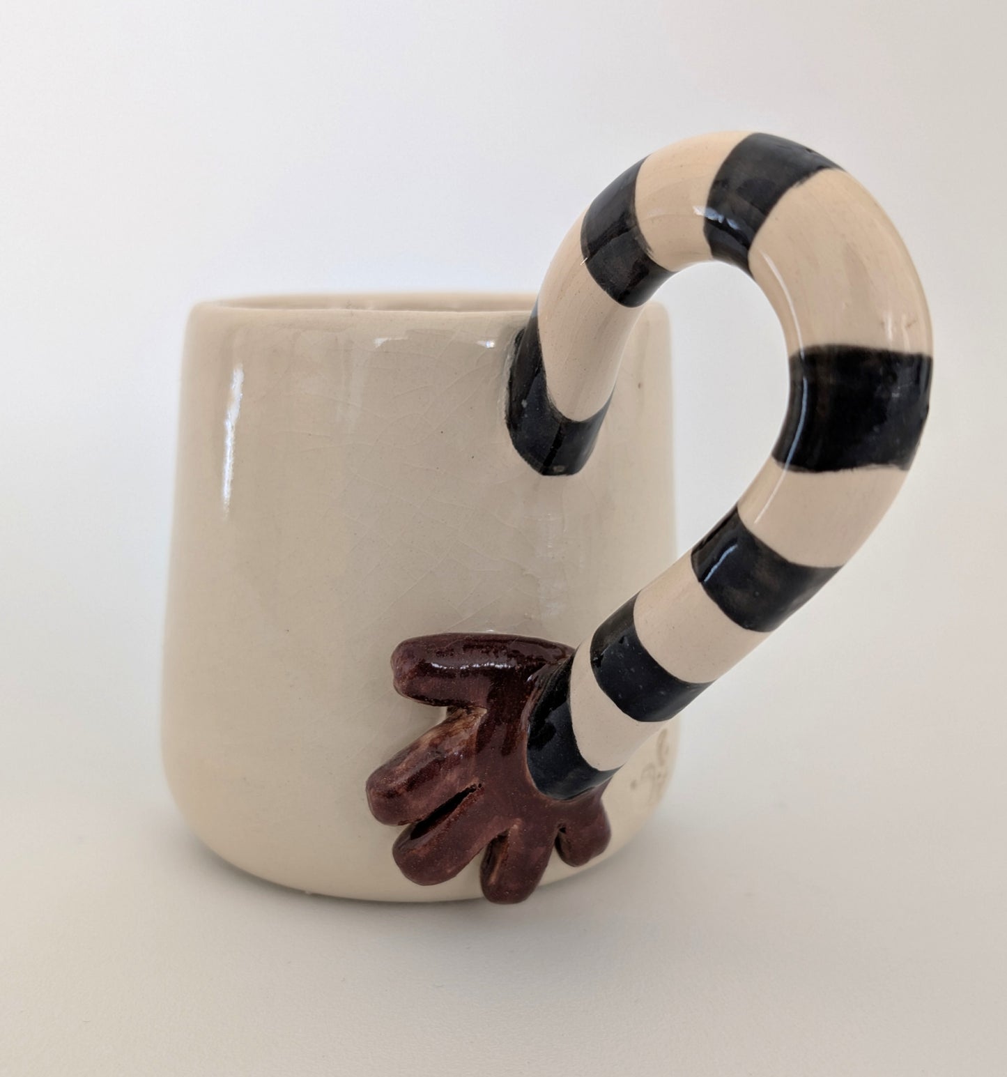 Les tasses mains
